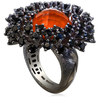 RED AGATE QUARTZ DOUBLET WITH BLACK SPINEL ASTRA RING IN DARK SILVER