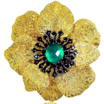 GREEN AGATE WHITE QUARTZ DOUBLET WITH BLACK SPINEL CORONARIA BROOCH PENDANT IN SILVER AND GOLD