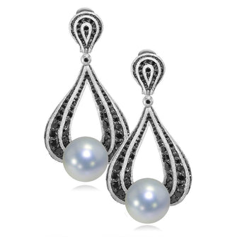 WHITE GOLD TWIST EARRINGS WITH FRESHWATER PEARL AND BLACK DIAMONDS