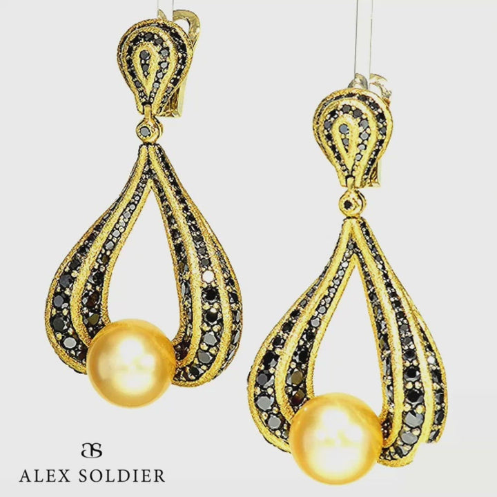 YELLOW GOLD TWIST EARRINGS WITH GOLDEN SOUTH SEA PEARL AND BLACK DIAMONDS