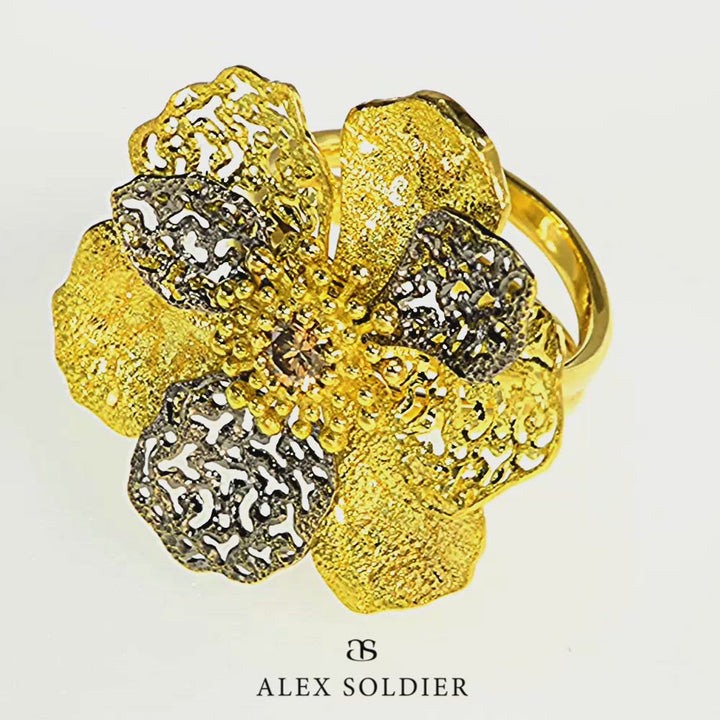 Alex Soldier Gold Coronaria Ring with Champagne Diamond